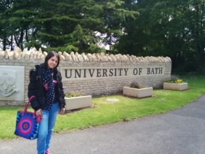 English-to-Italian interpreter Eleonora Monoscalco studied at Bath University. Now she lives in Milan.